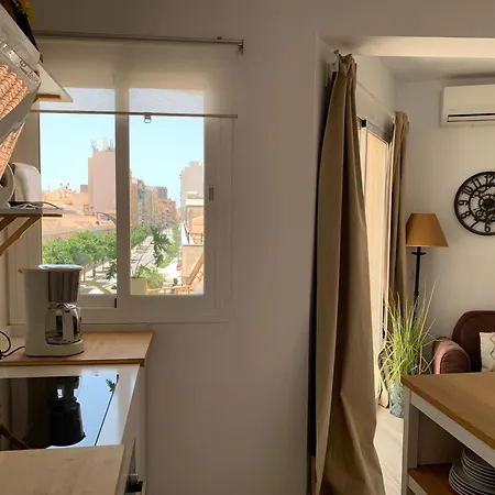 Cozy Terrace Apartment *